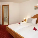דירה Abendrot Apartments-30 By Interhome